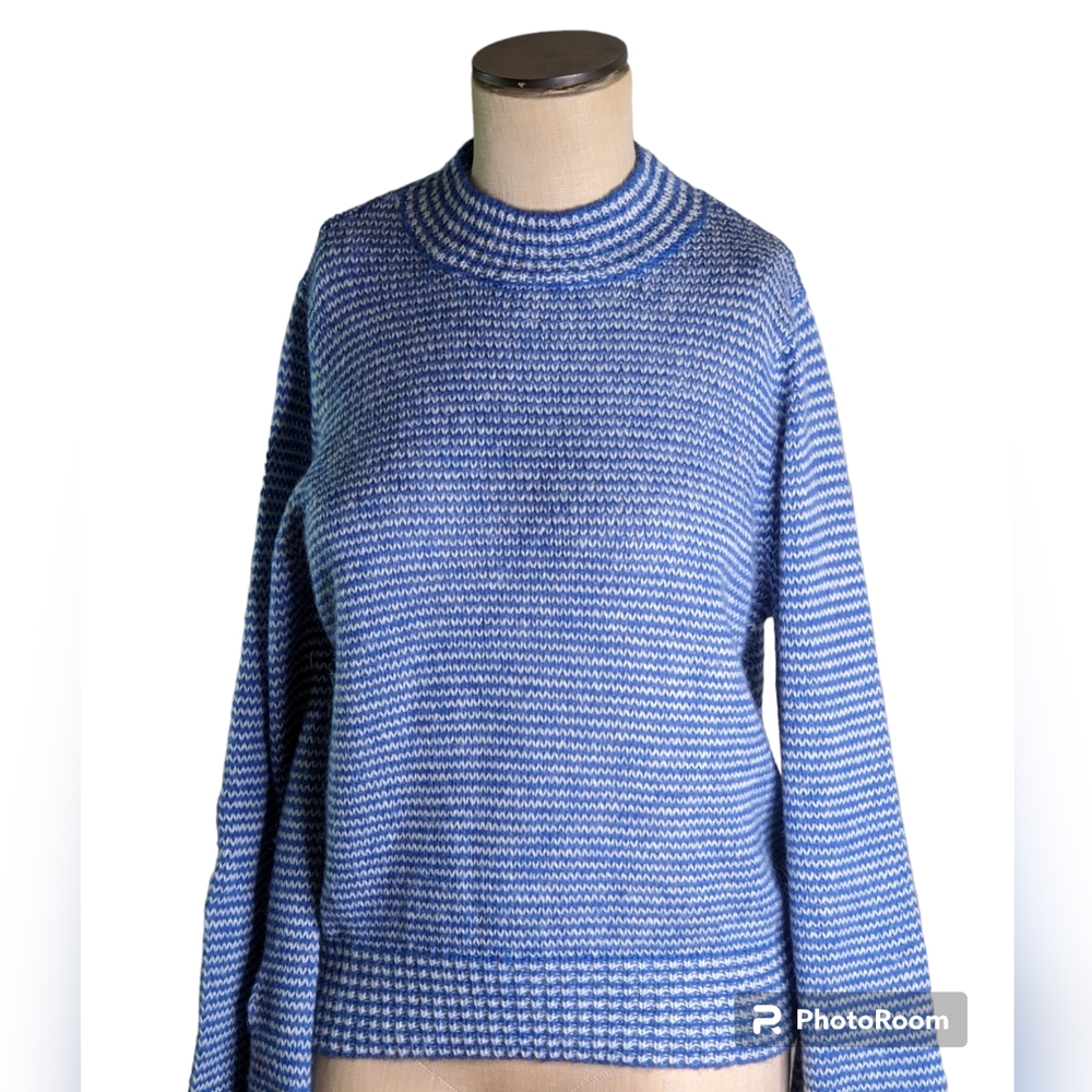 Rolla's Blue/White Sweater , M